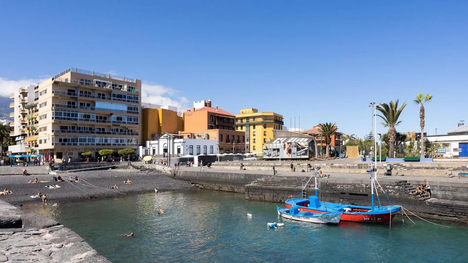 Apartament Casacharco - New Design & Spacious, In Historic Heart Of Puerto Puerto de la Cruz  Hiszpania