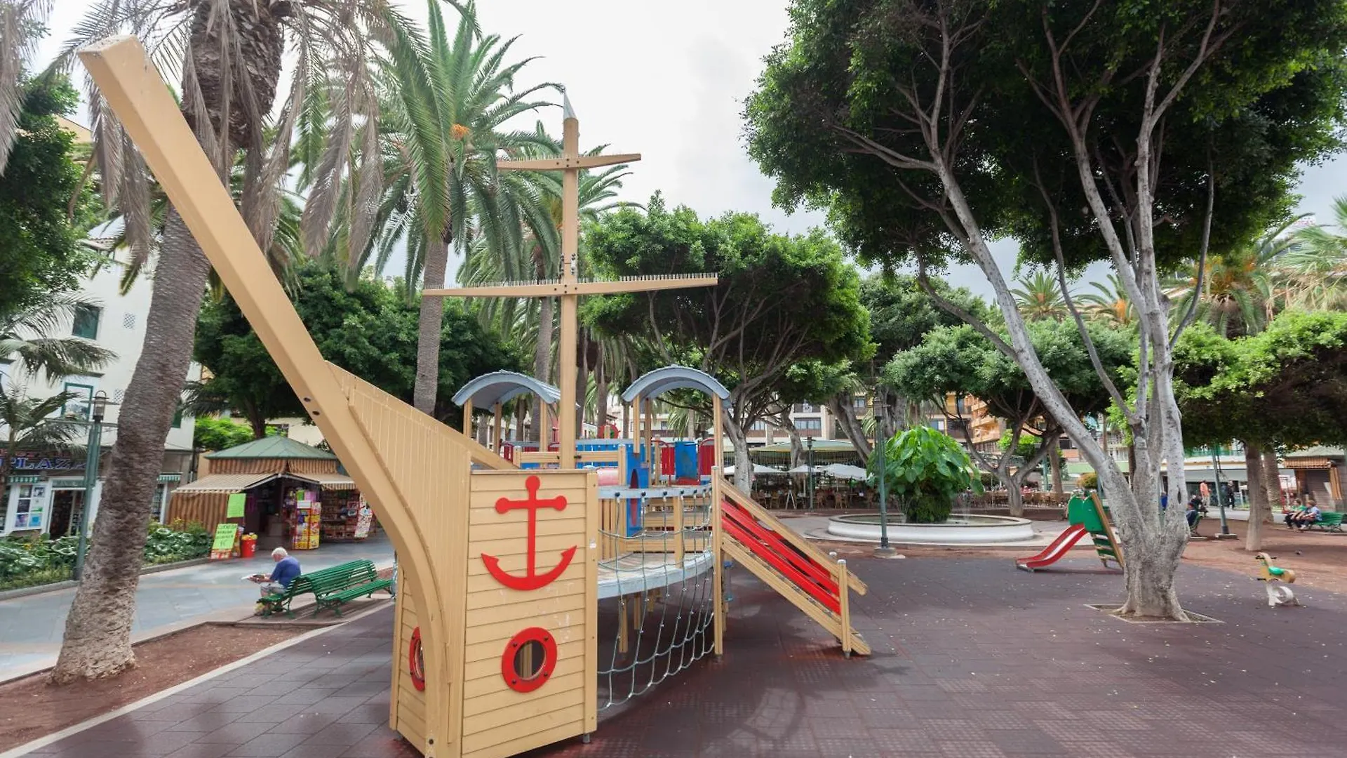 Casacharco - New Design & Spacious, In Historic Heart Of Puerto Puerto de la Cruz